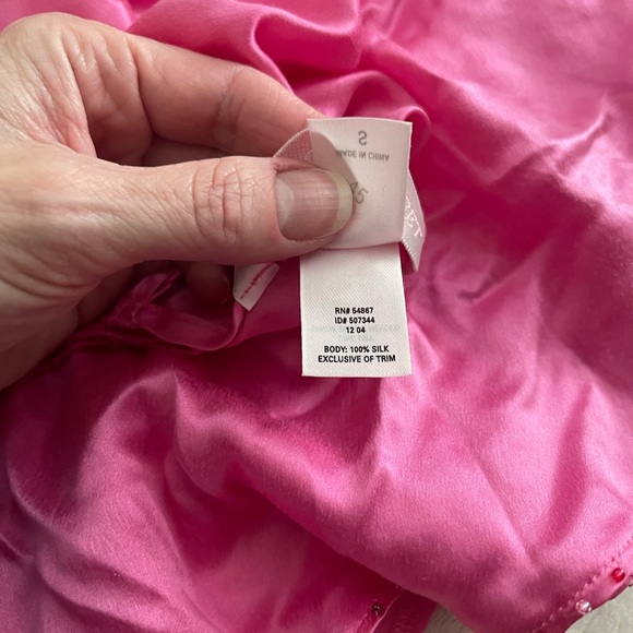 Victoria’s Secret - Pink Silk Lingerie Set - Picture 7 of 8